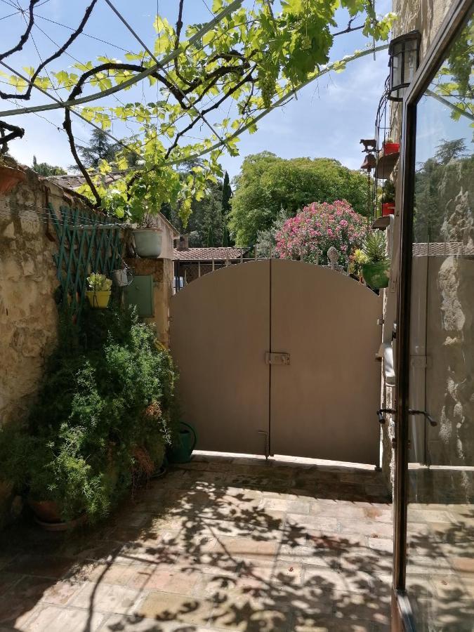 Maison De Charme Villeneuve Les Avignon Villeneuve-les-Avignon Exterior photo